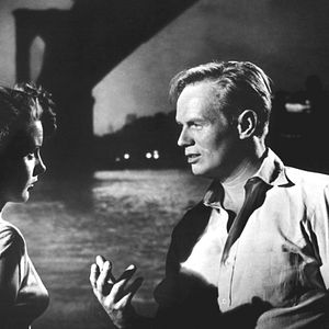 Fotoğraf Pickup on South Street