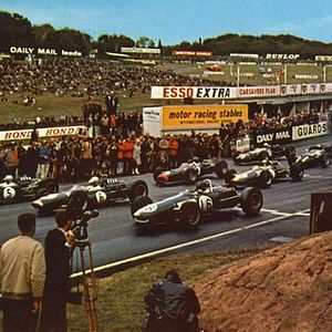 Fotoğraf Ölümle Yarışanlar