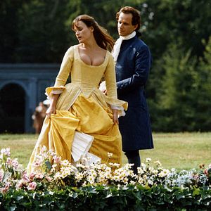 Fotoğraf Gülünç İlişkiler