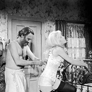 Fotoğraf Stella Stevens