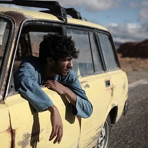 Fotoğraf Lyes Salem