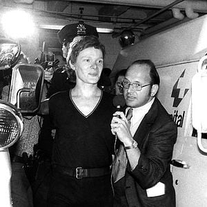 Fotoğraf Teldeki Adam