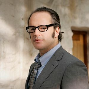 Fotoğraf Gil Bellows