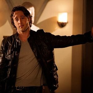 Fotoğraf Alex O'Loughlin