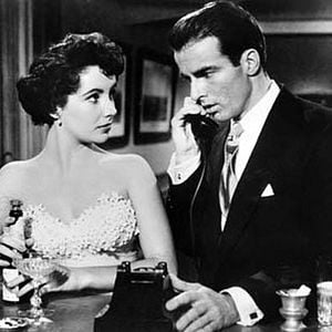 Fotoğraf İnsanlık Suçu