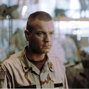 Fotoğraf Kara Şahin Düştü