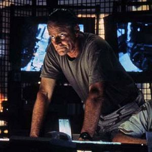 Fotoğraf Kara Şahin Düştü