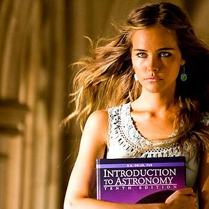 Fotoğraf Isabel Lucas