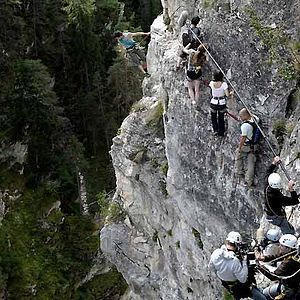 Fotoğraf Gerilim Hattı