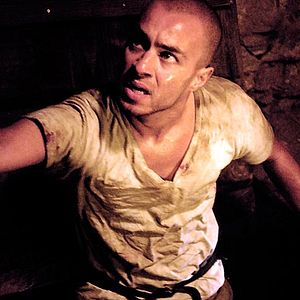 Fotoğraf Gerilim Hattı