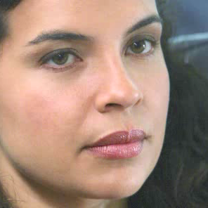 Fotoğraf Zuleikha Robinson