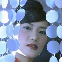 Fotoğraf La Fille au fond du verre à saké