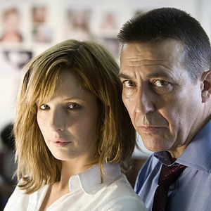 Fotoğraf Above Suspicion