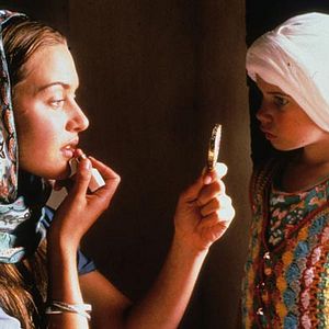 Fotoğraf Gillies MacKinnon