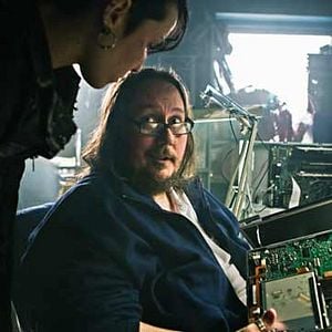 Fotoğraf Ejderha Dövmeli Kız