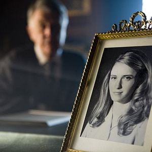 Fotoğraf Ejderha Dövmeli Kız