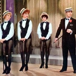 Fotoğraf Harry's Girls