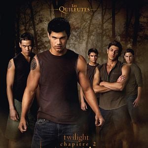 Fotoğraf Alacakaranlık Efsanesi: Yeni Ay