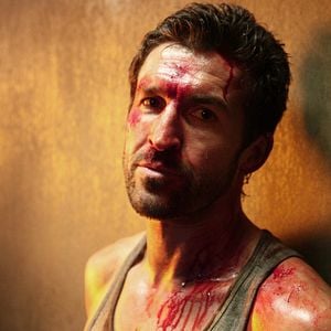 Fotoğraf Jonathan Cake