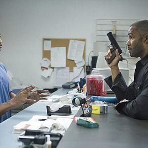 Fotoğraf Next Day Air