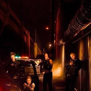 Fotoğraf Logan Marshall-Green