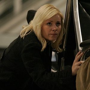 Fotoğraf Elisha Cuthbert