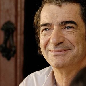 Fotoğraf Koca Dünyada Kurtuluş Pusuda