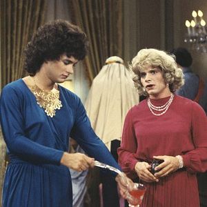 Fotoğraf Bosom Buddies