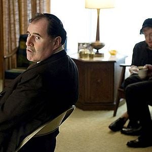 Fotoğraf Ciddi Bir Adam