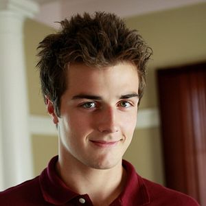 Fotoğraf Beau Mirchoff