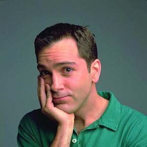 Fotoğraf Scott Lowell