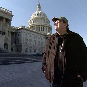 Fotoğraf Kapitalizm: Bir Aşk Hikayesi