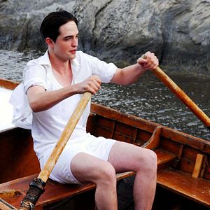 Fotoğraf Little Ashes