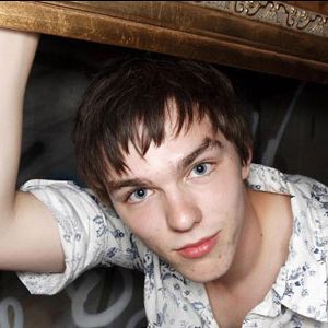 Fotoğraf Nicholas Hoult
