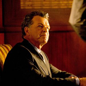Fotoğraf John Noble