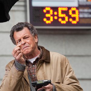 Fotoğraf John Noble