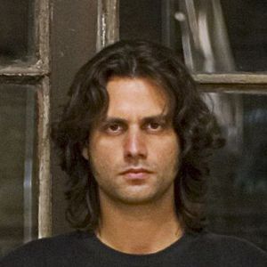 Fotoğraf Adam Bousdoukos