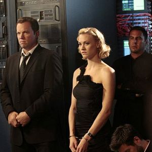 Fotoğraf Yvonne Strahovski