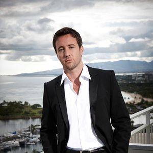 Fotoğraf Alex O'Loughlin