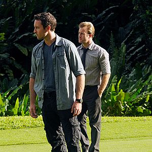 Fotoğraf Alex O'Loughlin