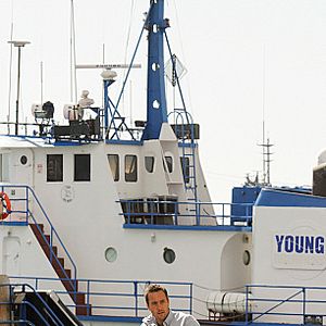 Fotoğraf Alex O'Loughlin