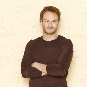 Fotoğraf Josh Lawson