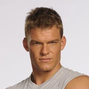 Fotoğraf Alan Ritchson