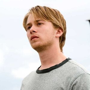 Fotoğraf Lou Taylor Pucci