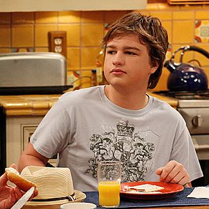 Fotoğraf Angus T. Jones
