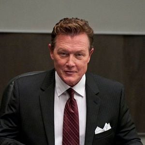 Fotoğraf Burn Notice