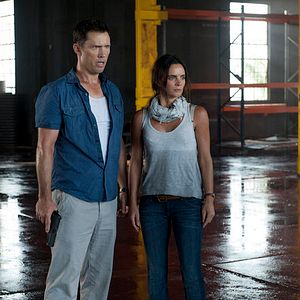 Fotoğraf Burn Notice