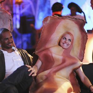 Fotoğraf Eliza Coupe