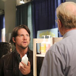 Fotoğraf Zachary Knighton