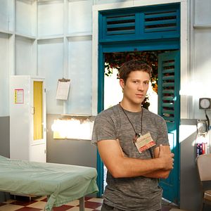 Fotoğraf Zach Gilford